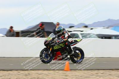 media/Jan-15-2022-CVMA (Sat) [[711e484971]]/Race 11 Amateur Supersport Middleweight/